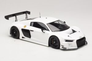 Audi R8 LMS Ultra Vit 2015 Minichamps 1:18 153151100 Metall — bild 4 av 6