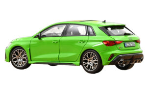 Audi RS3 8Y Sportback Kyalami Green Norev 1:18 188390 Metall — bild 3 av 3