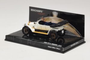 Audi Typ A Phaeton Vit Blå Minichamps 1:43 437019032 Metall — bild 3 av 5