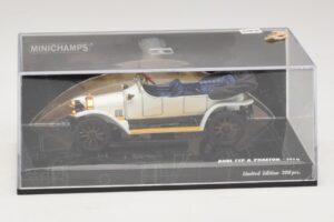 Audi Typ A Phaeton Vit Blå Minichamps 1:43 437019032 Metall — bild 4 av 5