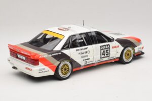 Audi V8 Quattro DTM #45 F. Biela Team AZR 1991 Minichamps 1:18 100911045 Metall — bild 3 av 8