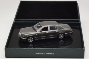 Bentley Arnage T Cypress Grey Minichamps 1:43 BL386 Metall — bild 4 av 4