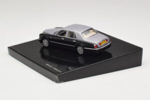 Bentley Arnage R Silver Minichamps 1:43 BL387 Metall — bild 3 av 4