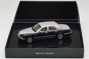 Bentley Arnage R Silver Minichamps 1:43 BL387 Metall — bild 4 av 4