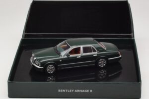 Bentley Arnage R Verdant Green Minichamps 1:43 BL328 Metall — bild 4 av 4