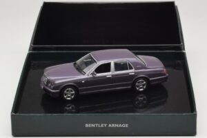 Bentley Arnage T Grey Violet Minichamps 1:43 BL384 Metall — bild 4 av 4