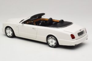 Bentley Azure Glacier White Ersättningslåda Minichamps 1:18 100139502-R1 Metall — bild 7 av 8