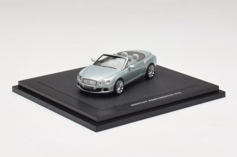 Bentley Continental GTC Light Grey Metallic Minichamps 1:43 BL907 Metall
