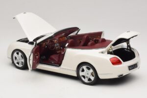 Bentley Continental GTC Vit Ersättningslåda Minichamps 1:18 100139032-R1 Metall — bild 5 av 8