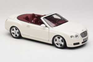 Bentley Continental GTC Vit Ersättningslåda Minichamps 1:18 100139032-R1 Metall — bild 6 av 8
