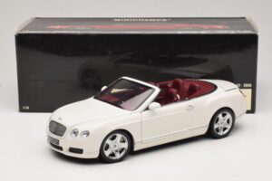 Bentley Continental GTC Vit Ersättningslåda Minichamps 1:18 100139032-R1 Metall — bild 8 av 8