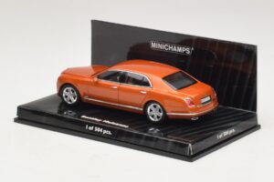 Bentley Mulsanne Orange Metallic Minichamps 1:43 436139902 Metall — bild 3 av 4