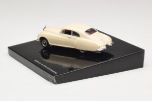 Bentley R-Type Continental Elfenben Minichamps 1:43 BL426 Metall — bild 3 av 4