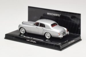 Bentley S1 Continental Silver Minichamps 1:43 436139552 Metall — bild 3 av 4