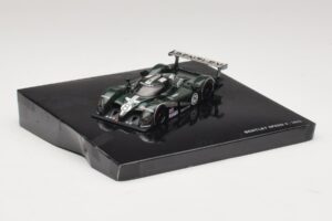 Bentley Speed 8 LMP900 #8 J. Herbert / D. Brabham / M. Blundell 24 Hours of Le Mans 2003 Minichamps 1:43 BL364 Metall — bild 2 av 4