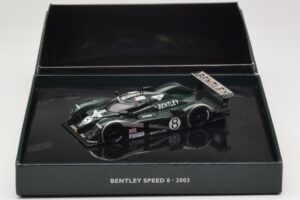 Bentley Speed 8 LMP900 #8 J. Herbert / D. Brabham / M. Blundell 24 Hours of Le Mans 2003 Minichamps 1:43 BL364 Metall — bild 4 av 4