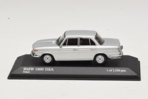 BMW 1800 TI/SA Silver Minichamps 1:43 400025100 Metall