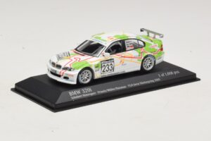 BMW 320i E46 #233 A. Priaulx / J. Muller Schubert Motorsport VLN Nurburgring 2005 Minichamps 1:43 400052433 Metall — bild 2 av 4
