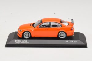 BMW 320i E46 Gatversion Orange Minichamps 1:43 400052400 Metall