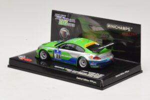 BMW Alpina B6 GT3 #26 24 Hours of Nürburgring 2009 Minichamps 1:43 437092626 Metall — bild 3 av 5