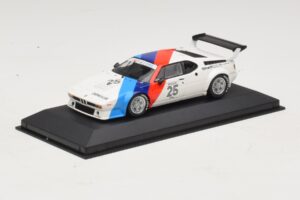BMW M1 #25 P. Depailler BMW Motorsport Procar Series 25-Årsjubileumsutgåva 1979 Minichamps 1:43 402025025-R1 Metall — bild 2 av 4