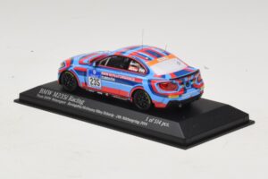 BMW M235i Team BMW Motorsport #235 Bovigdon 24 Hours of Nurburgring 2014 Minichamps 1:43 437142435 Metall — bild 3 av 4