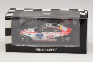 BMW M235i Team Mathol Racing #311 Scherfeld / Duve 24 Hours of Nurburgring 2015 Minichamps 1:43 437152511 Metall — bild 4 av 4