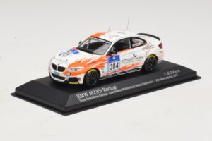 BMW M235i Team Rent2drive #304 Ackermann / Wishkirchen 24 Hours of Nurburgring 2015 Minichamps 1:43 437152504 Metall — bild 2 av 4