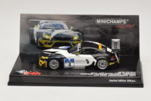 BMW Z4 GT3 Need for Speed Team #4 Hartung / Viebahn 24 Hours of Nürburgring 2011 Minichamps 1:43 437112904 Metall