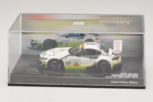 BMW Z4 GT3 Westcoast Racing #52 F. Lestrup ADAC GT Masters 2011 Minichamps 1:43 437112952 Metall — bild 4 av 5