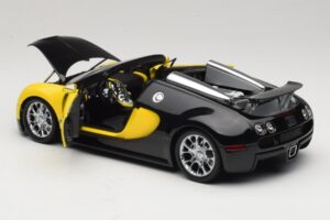 Bugatti Veyron Grand Sport Black Lemon Minichamps 1:18 100110831 Metall — bild 5 av 8