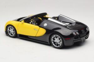 Bugatti Veyron Grand Sport Black Lemon Minichamps 1:18 100110831 Metall — bild 7 av 8