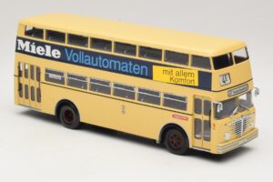 Bussing D2U Heckturen Miele Minichamps 1:43 439071086 Metall — bild 4 av 6