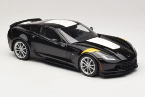 Chevrolet Corvette C7 Grand Sport Svart med Vita Ränder AUTOart 1:18 71273 Komposit — bild 6 av 8