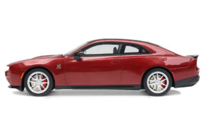 Dodge Charger Daytona Scat Pack Redeye Red GT Spirit 1:18 GT585 Resin — bild 3 av 5