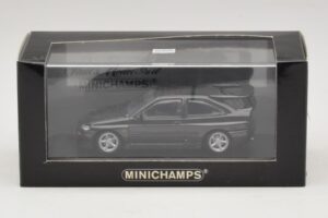 Ford Escort RS Cosworth Svart Metallic Minichamps 1:43 430082106 Metall — bild 4 av 4