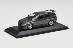 Ford Escort RS Cosworth Mörkgrön Metallic Minichamps 1:43 430086300 Metall — bild 2 av 4