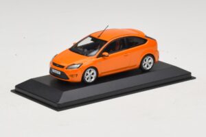 Ford Focus ST Mk2 Electric Orange Minichamps 1:43 400087302 Metall — bild 2 av 4