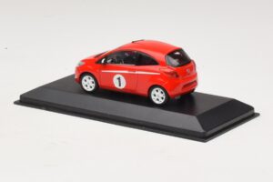 Ford Ka Mk2 Grand Prix Stylingpaket Röd Minichamps 1:43 400088201 Metall — bild 3 av 4