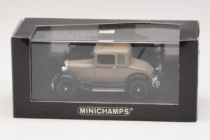 Ford Model A Standard Coupe Beige Minichamps 1:43 400082102 Metall — bild 4 av 4