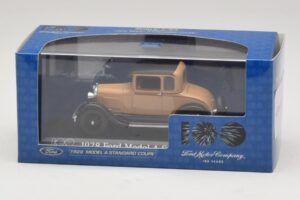Ford Model A Standard Coupé Brons Minichamps 1:43 403082103 Metall — bild 4 av 4