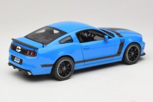 Ford Mustang Boss 302 S197 Blå Shelby Collectibles 1:18 25414S Metall — bild 3 av 8