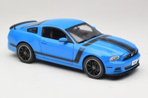 Ford Mustang Boss 302 S197 Blå Shelby Collectibles 1:18 25414S Metall — bild 6 av 8