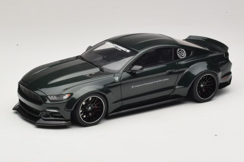 Ford Mustang Liberty Walk Grön GT Spirit 1:18 GT838 Resin