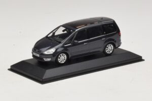 Ford S-Max Dark Grey Metallic Minichamps 1:43 400085400-P1 Metall — bild 2 av 4