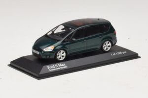 Ford S-Max Grön Metallic Minichamps 1:43 400085401 Metall