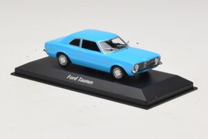 Ford Taunus TC Coupé Ljusblå Maxichamps 1:43 940081301 Metall — bild 3 av 4