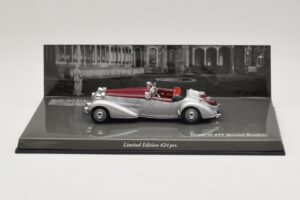 Horch 855 Spezial Roadster Silver Röd Minichamps 1:43 436014206 Metall