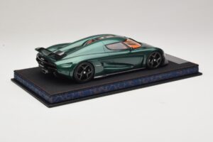 Koenigsegg Regera Grön Tonad Kolfiber FrontiArt 1:18 AS010-110 Resin — bild 2 av 7