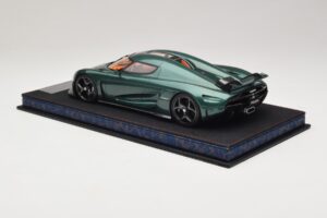 Koenigsegg Regera Grön Tonad Kolfiber FrontiArt 1:18 AS010-110 Resin — bild 4 av 7